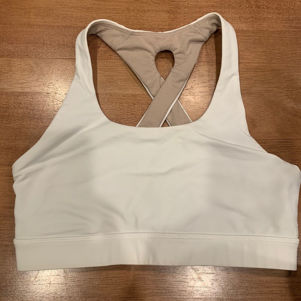 Lululemon white sports bra